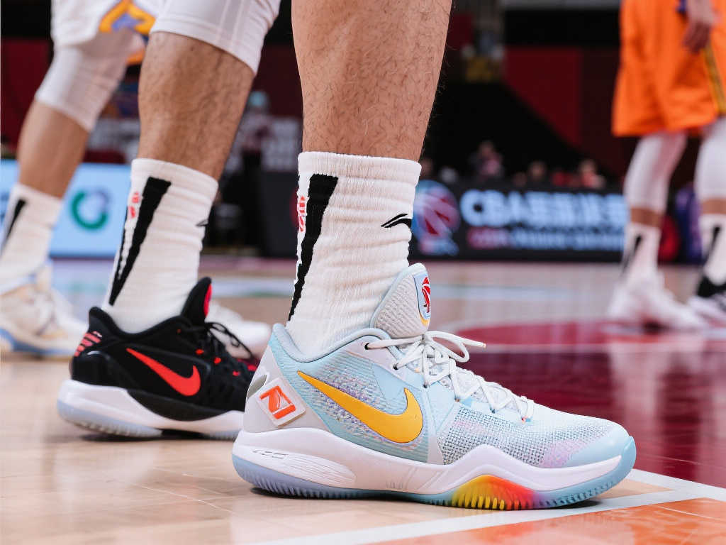 越的球技闻 越的球技闻