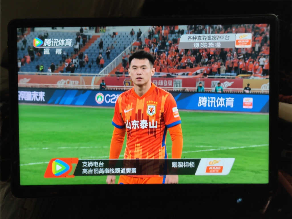 空间较为紧 空间较为紧